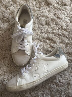 Vintage Havana Gemma Sneaker White Multi Camo Size 11